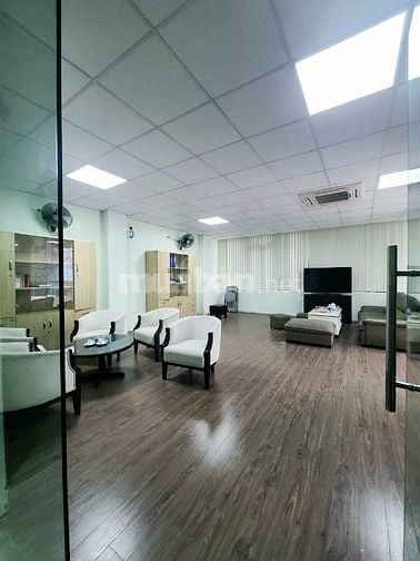 MỜI THUÊ TẦNG 2 - 125M² - 14 Tr MẶT PHỐ LỘC (SÁT CHỢ XUÂN ĐỈNH, CV HÒA