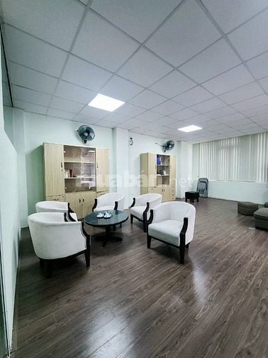 MỜI THUÊ TẦNG 2 - 125M² - 14 Tr MẶT PHỐ LỘC (SÁT CHỢ XUÂN ĐỈNH, CV HÒA