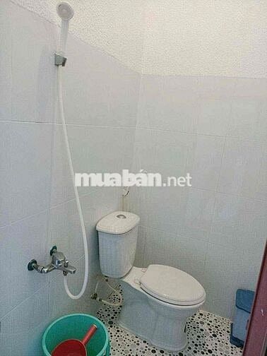 Nhà nghỉ 16 phòng gần BV Hoàn Mỹ