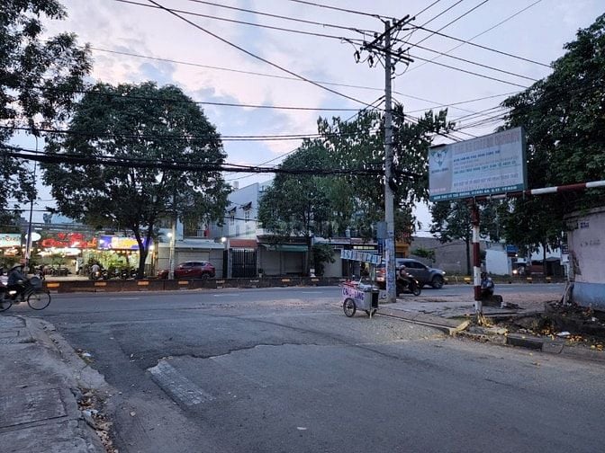 Cho thuê đất góc 2MT 282 Lê Thị Riêng, P. Thới An-Q12_Diện tích: 1280m