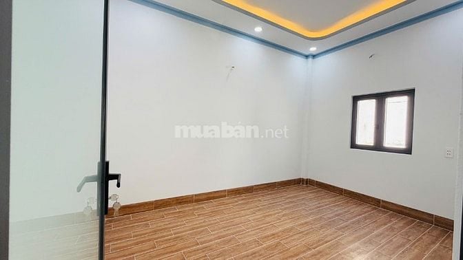 CHÚ TƯ BÁN NHÀ MẶT TIỀN ĐƯỜNG VỪA Ở VỪA KINH DOANH 