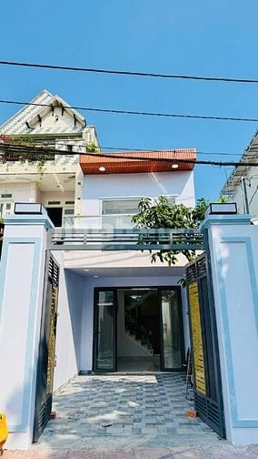 CHÚ TƯ BÁN NHÀ MẶT TIỀN ĐƯỜNG VỪA Ở VỪA KINH DOANH 