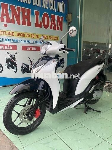 Honda SH Mode Trắng đen