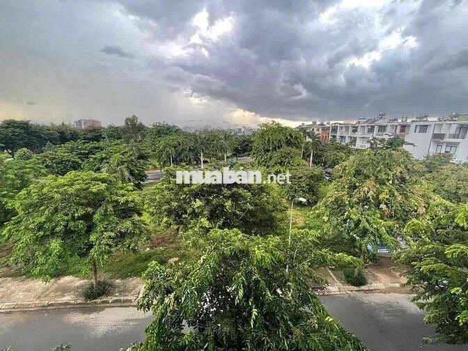 Cho thuê kho 200m2 đường Đặng Thuỳ Trâm, p13, Bình Thạnh. Giá 20tr/th