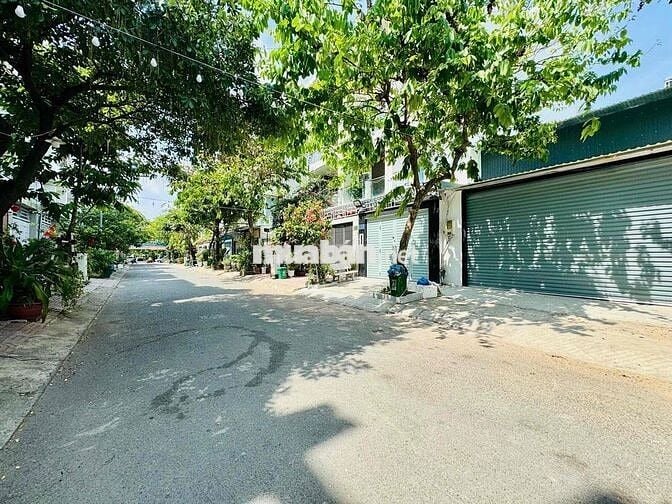 Cho thuê kho 200m2 đường Đặng Thuỳ Trâm, p13, Bình Thạnh. Giá 20tr/th