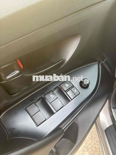 Toyota Innova 2.0E 2018 Sàn Đồng 99000 km