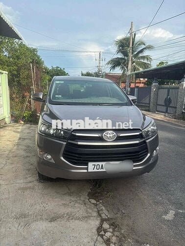 Toyota Innova 2.0E 2018 Sàn Đồng 99000 km