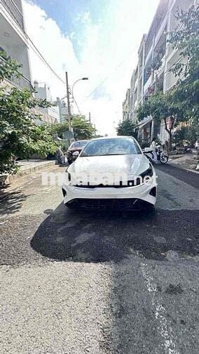 Kia K3 2023 Trắng 23500 km