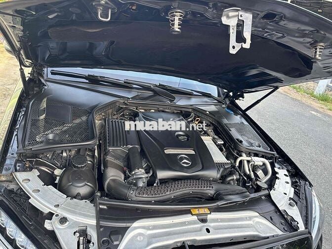 Mercedes-Benz C200 2018