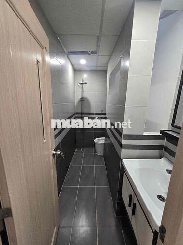 NHÀ NGUYÊN CĂN 3PN 2WC 3 MÁY LẠNH, KẾT CẤU 1 TRỆT 1 LẦU VỪA Ở VỪA KD