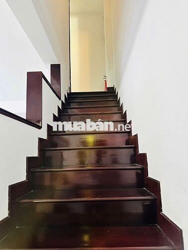 NHÀ HXH TRẦN HƯNG ĐẠO-5 TẦNG ĐẸP-DOANH THU 110 TRIỆU/THÁNG-GIÁ:19,7 TỶ