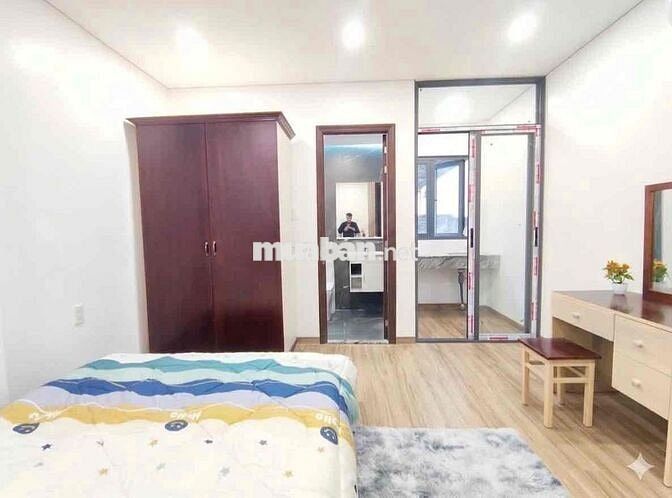 Studio Cửa Sổ Quốc Dân Đường Hoàng Văn Thụ, Tân Bình