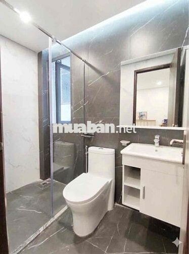 Studio Cửa Sổ Quốc Dân Đường Hoàng Văn Thụ, Tân Bình