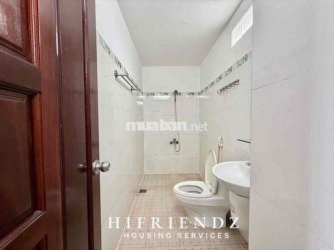 CHO THUÊ STUDIO CỬA SỔ FULL NỘI THẤT SẴN TIVI MỚI XÂY NGUYỄN VĂN KHỐI
