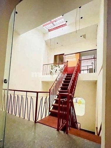 GÓC 2 MẶT TIỀN TRƯỚC SAU – NGAY TRUNG TÂM BÀN CỜ, QUẬN 3