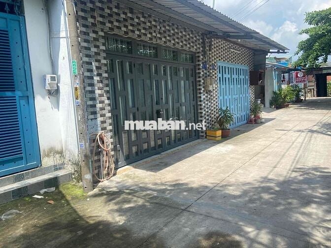 nhà cach  khu trung tâm hành chính p Bình Tân 300 m