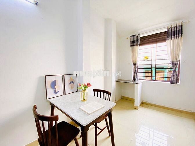 Trống phòng 30m2 full nt + cửa sổ thoáng mát ngay đường Hà Huy Giáp