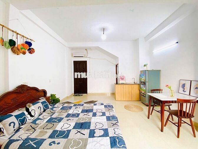 Trống phòng 30m2 full nt + cửa sổ thoáng mát ngay đường Hà Huy Giáp