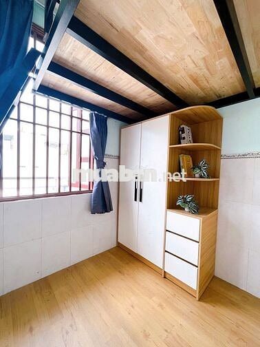 Ngay Võ Thị Thừa 18m2 gác+ ban công+ cửa số lớn thoáng mát
