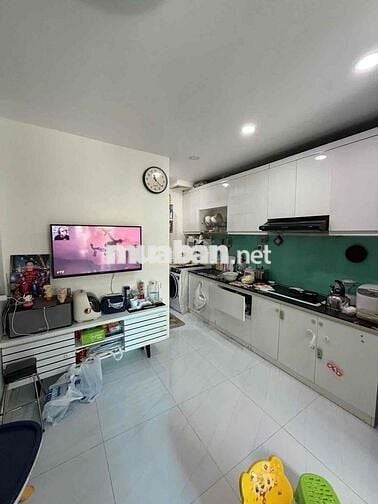 BÁN NHÀ PHAN VĂN TRỊ 2 TẦNG 1PN P.1111 BÌNH THẠNH SÂN XE 3.35 TỶ