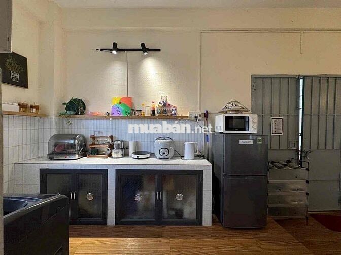 CĂN HỘ 2PN FULL NỘI THẤT CỬA SỔ GẦN CV 23/9 TAO ĐÀN DINH ĐỘC LẬP