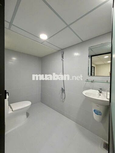 Cần cho thuê Mặt Bằng Mặt Tiền 703A Đ.Lạc Long Quân P.10 Q.Tân Bình