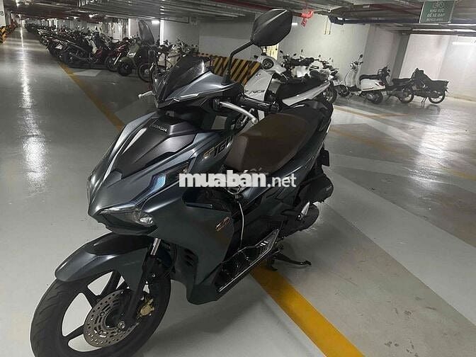 Honda Air Blade 160 Bản Đặc Biệt Xanh xám