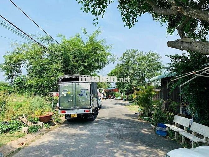 Đất Ngộp 100m2 Cần Bán Gấp Chỉ 1 Tỷ 4 Gần Cổng Chào TT Củ Chi , SHR