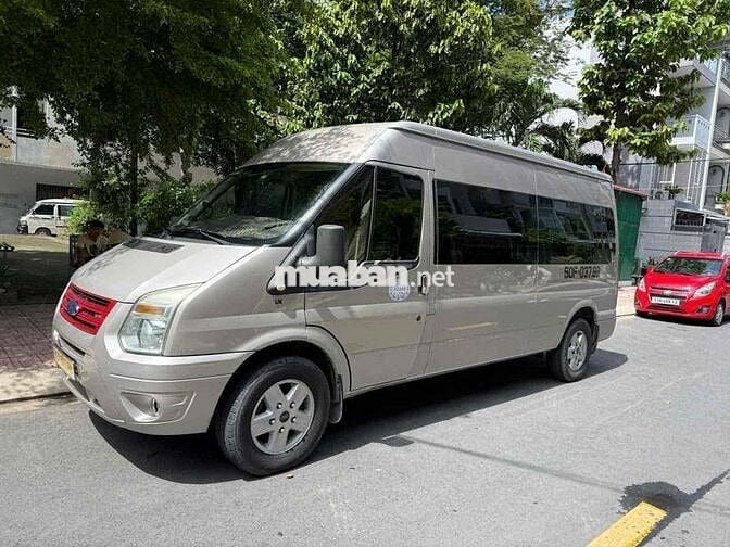 Ford Transit sx 2018 16 chỗ bảng trung.