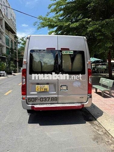 Ford Transit sx 2018 16 chỗ bảng trung.