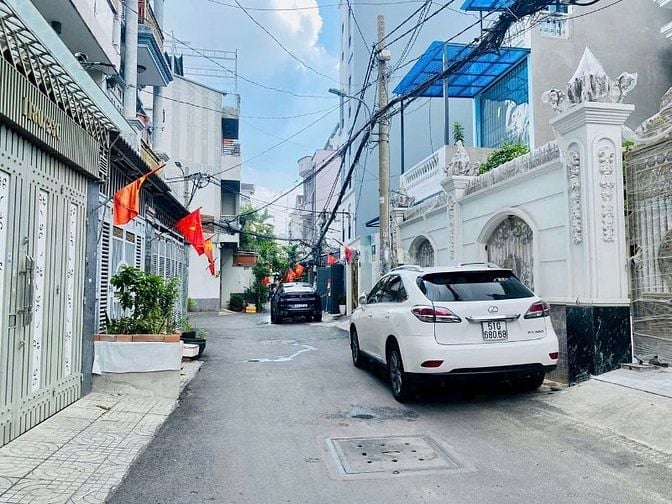 TOÀ CHDV 50 phòng - Diện tích sàn gần 1000m2- Giá cực tốt 