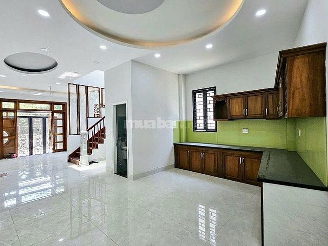 7 tỷ có dòng tiền 30 triệu tiện qua Gò Vấp, sân bay Tân Sơn Nhất