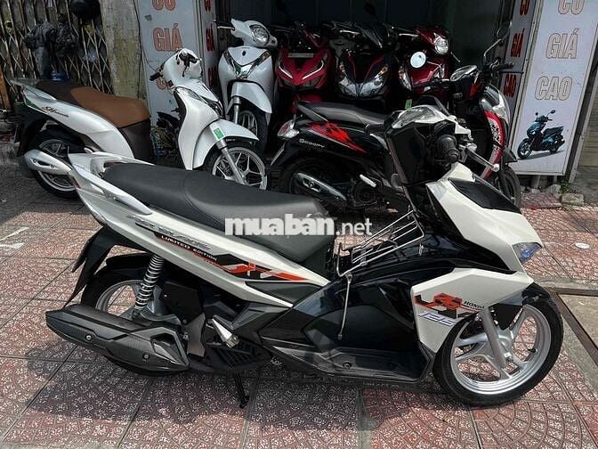 Honda Air Blade 2016 Trắng đen