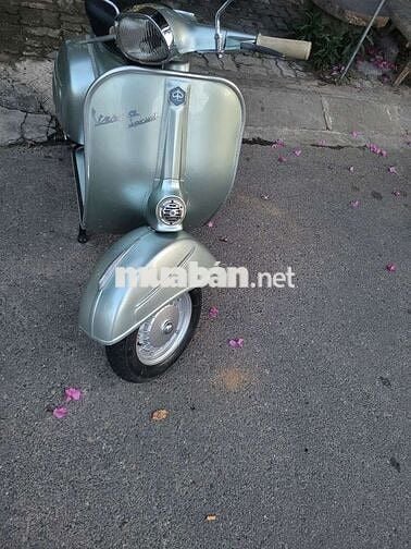 Bán Vespa Sprint 150 cổ 016 biển 4 số