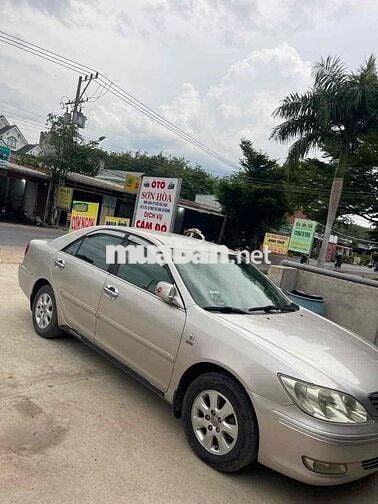 Toyota Camry 2.4G 2002 Vàng cát