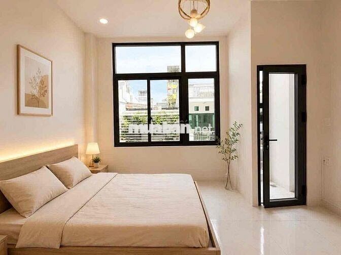 Căn hộ mới xây Thang máy Full nội thất mới sát Q5
