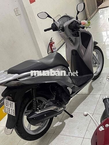 Honda SH150 2019 Bạc Đen Nam
