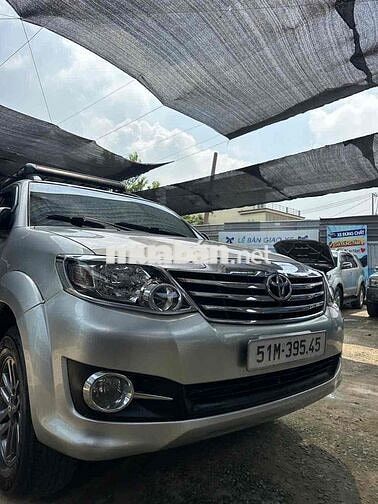 Toyota Fortuner 2016 Bạc 98000 km