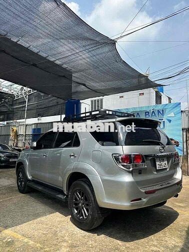 Toyota Fortuner 2016 Bạc 98000 km
