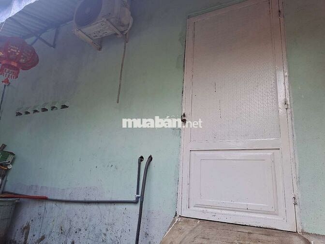 Nhà cấp 4,1 trệt, 1 lầu (gác đúc giả lầu) gần cầu Phú Long, chợ Đường