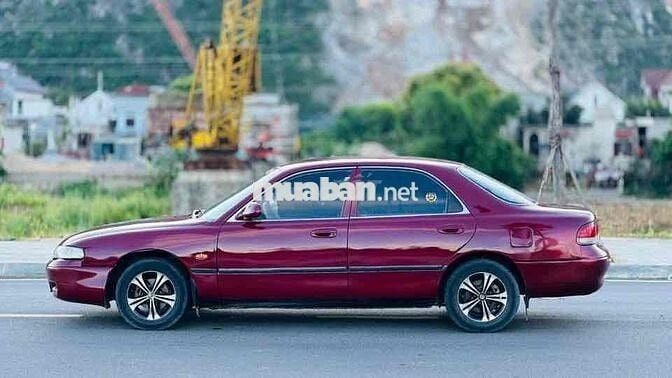 Mazda 626 Đỏ Xăng máy ngon điều hoà mát