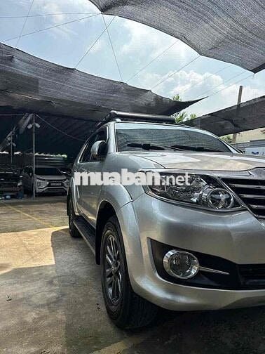 Toyota Fortuner 2016 Bạc 98000 km