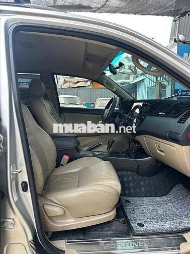 Toyota Fortuner 2016 Bạc 98000 km