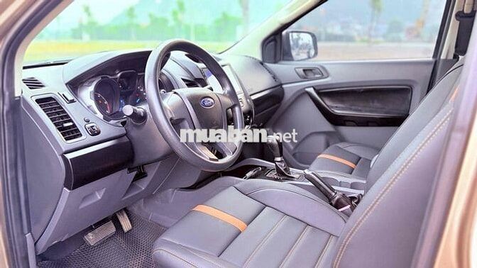 Ford Ranger Vàng Cát 2015 4x2 AT