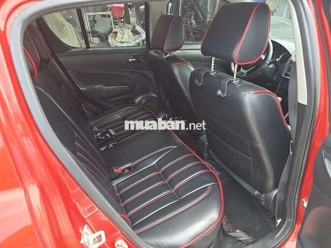 Suzuki Swift 2015 chạy chuẩn 9 vạn km