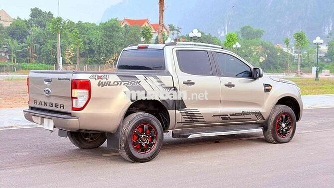 Ford Ranger Vàng Cát 2015 4x2 AT
