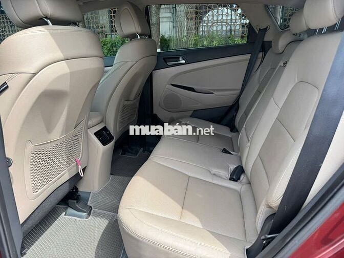 Hyundai Tucson 2018 2.0 ATH đặc biệt Đỏ