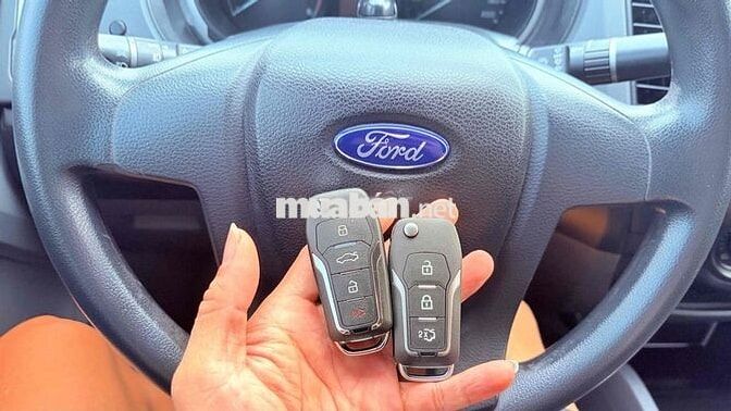 Ford Ranger Vàng Cát 2015 4x2 AT