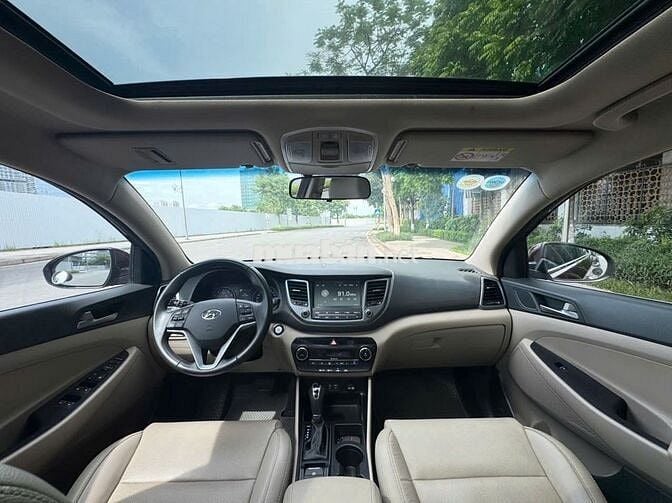Hyundai Tucson 2018 2.0 ATH đặc biệt Đỏ