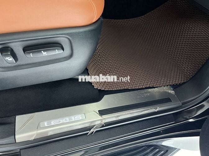 Lexus LX570 Super Sport S 2018 Trung Đông Đen